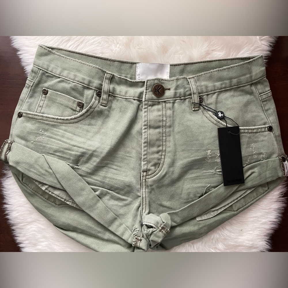 New! One Teaspoon Shorts